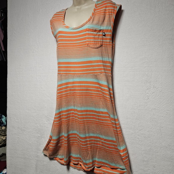 The North Face Dress Womens SZ S Athleisure‎ Fit & Flare Colorful - Picture 3 of 8